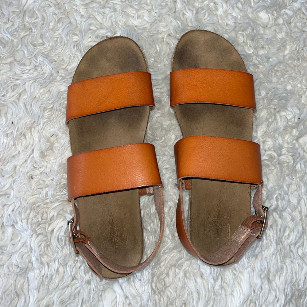 Leather platform sandals - Picture 4 of 4